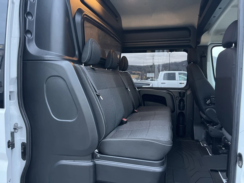 2025 Ram ProMaster - Image 9 of 21