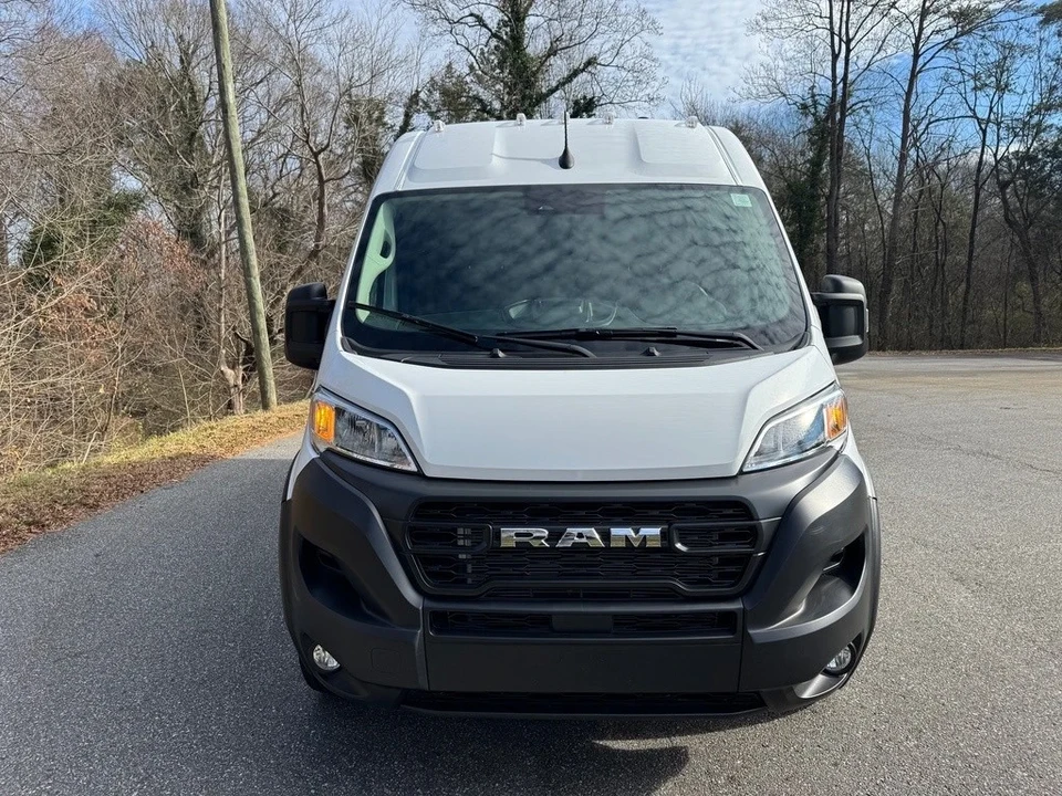 2025 Ram ProMaster - Image 4 of 12