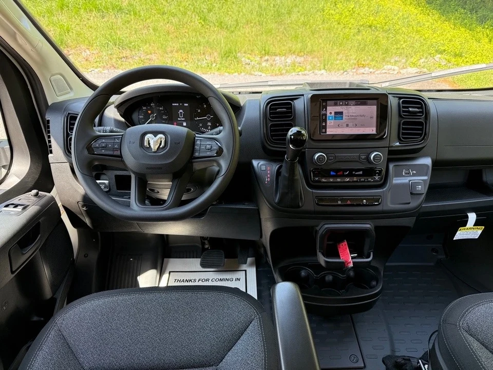 2025 Ram ProMaster - Image 18 of 21