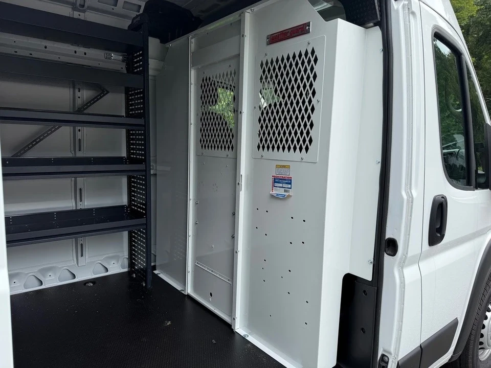 2025 Ram ProMaster - Image 9 of 21