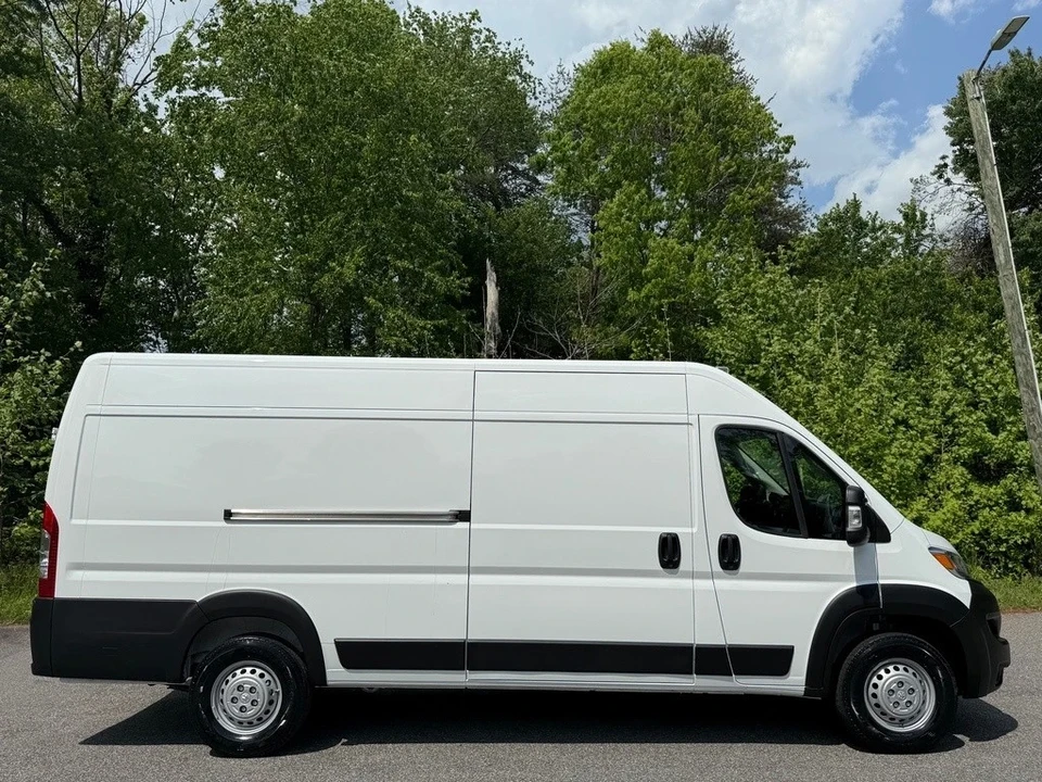 2025 Ram ProMaster - Image 6 of 21