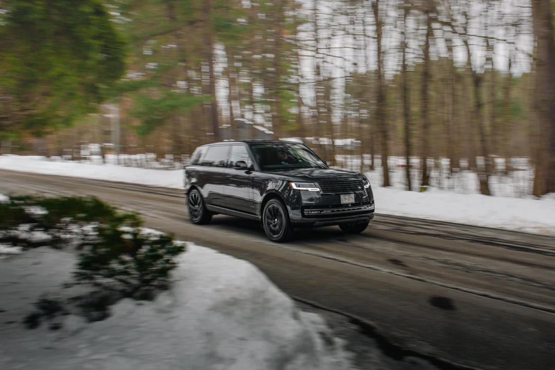 2025 Land Rover Range Rover L460 - Image 31 of 31
