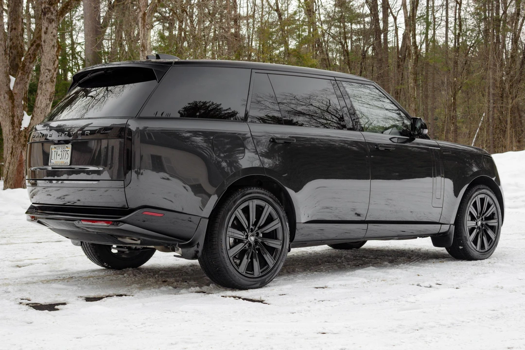 2025 Land Rover Range Rover L460 - Image 4 of 31