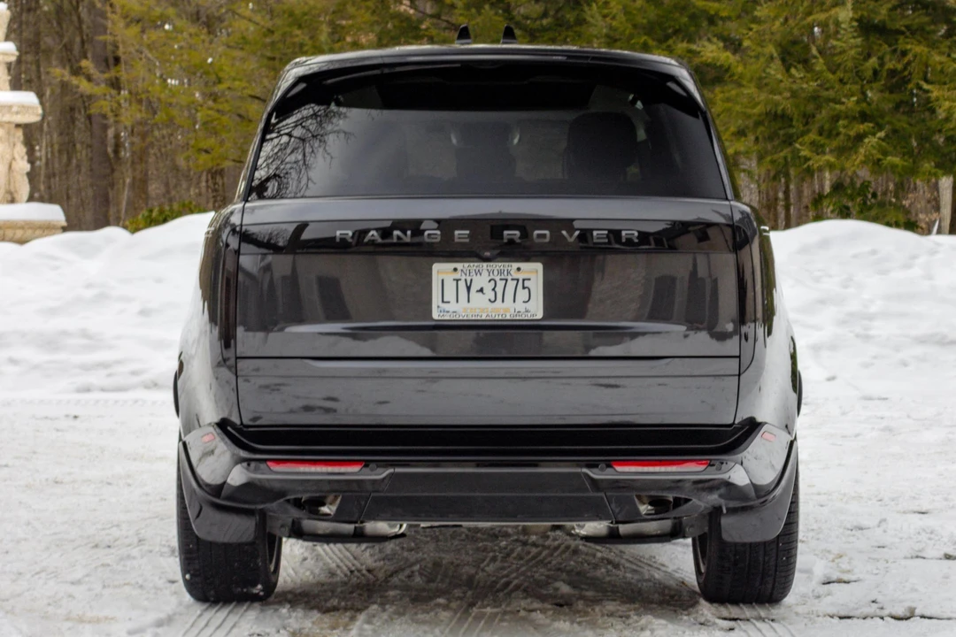 2025 Land Rover Range Rover L460 - Image 5 of 31
