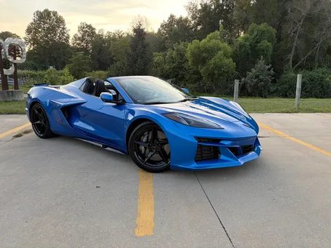 2025 Chevrolet Corvette E-Ray Convertible 2LZ