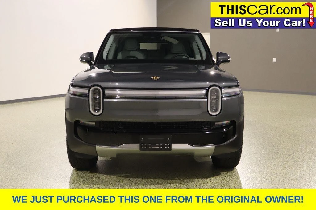 2025 Rivian R1S - Image 2 of 21