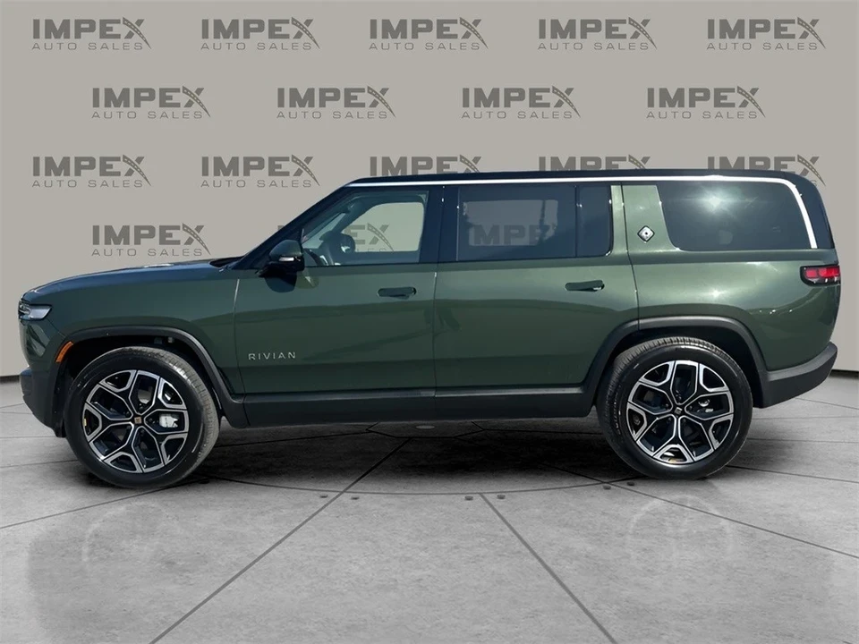 2025 Rivian R1S - Image 2 of 12