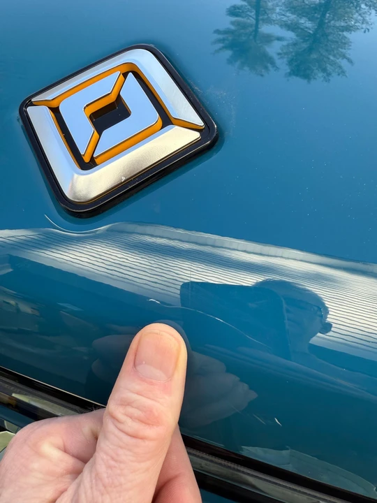 2025 Rivian R1S - Image 20 of 31