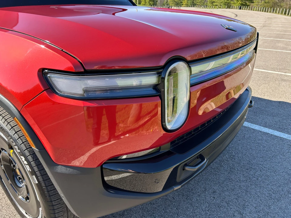 2025 Rivian R1T - Image 21 of 23