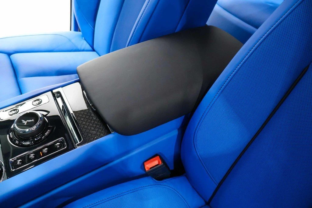 2025 Rolls-Royce Cullinan Black Badge - Image 23 of 24