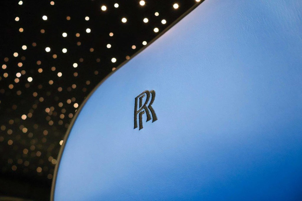 2025 Rolls-Royce Cullinan Black Badge - Image 3 of 24