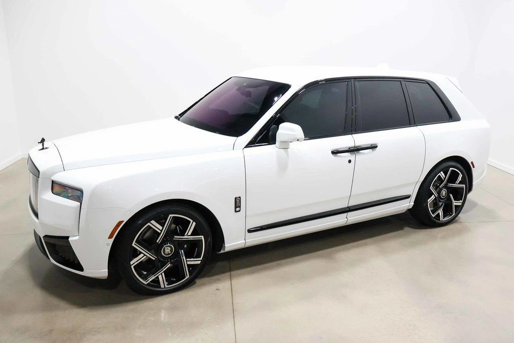 2025 Rolls-Royce Cullinan Black Badge - Image 14 of 24