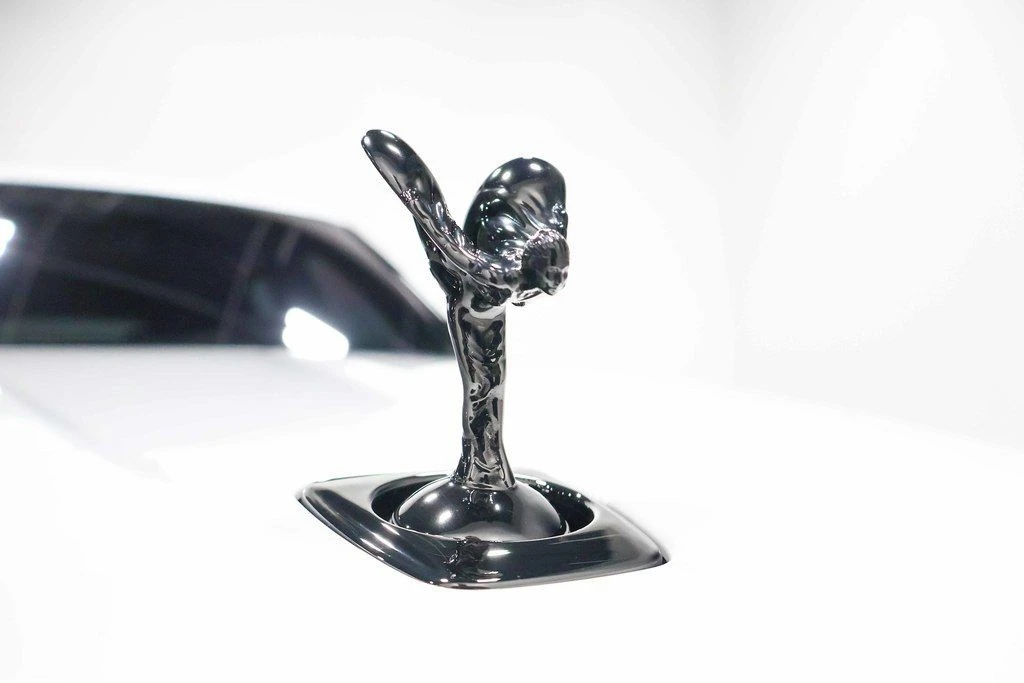 2025 Rolls-Royce Cullinan Black Badge - Image 7 of 24