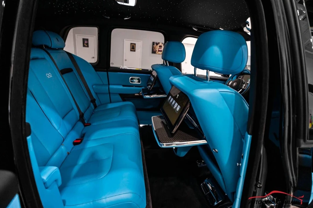 2025 Rolls-Royce Cullinan Black Badge - Image 12 of 12