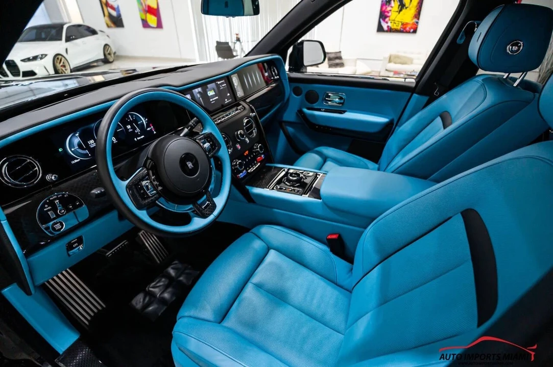 2025 Rolls-Royce Cullinan Black Badge - Image 8 of 12
