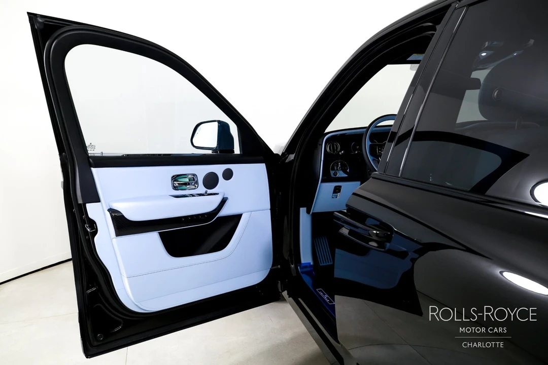 2025 Rolls-Royce Cullinan Black Badge - Image 11 of 12