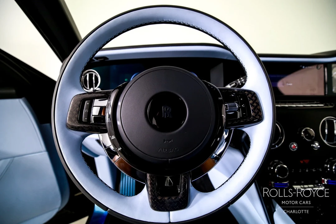 2025 Rolls-Royce Cullinan Black Badge - Image 15 of 21