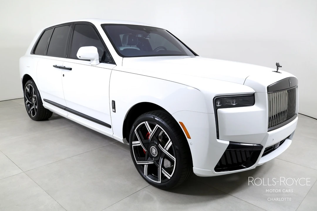 2025 Rolls-Royce Cullinan Black Badge - Image 6 of 12