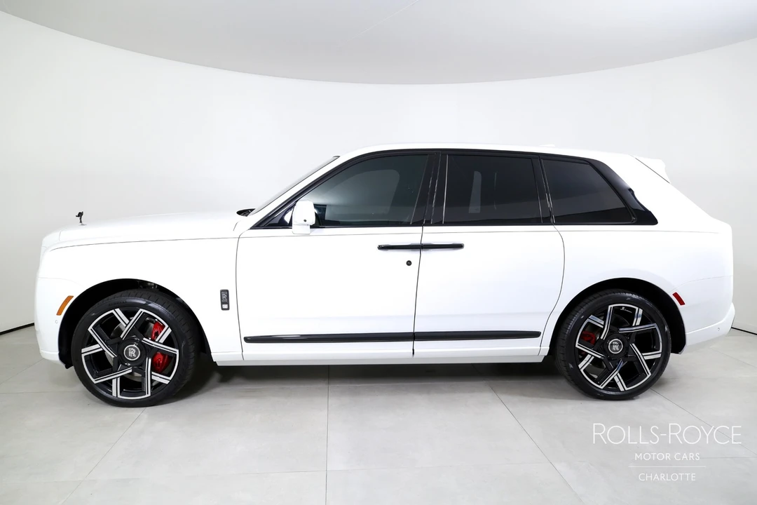 2025 Rolls-Royce Cullinan Black Badge - Image 3 of 12