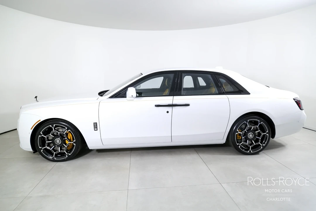 2025 Rolls-Royce Ghost Black Badge 2nd Gen - Image 3 of 12