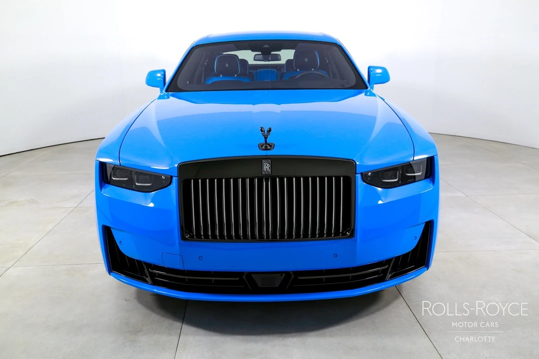 2025 Rolls-Royce Ghost Black Badge 2nd Gen - Image 7 of 12