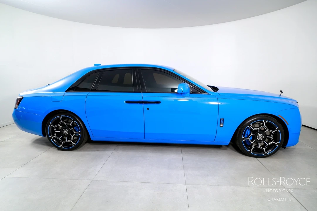 2025 Rolls-Royce Ghost Black Badge 2nd Gen - Image 10 of 12