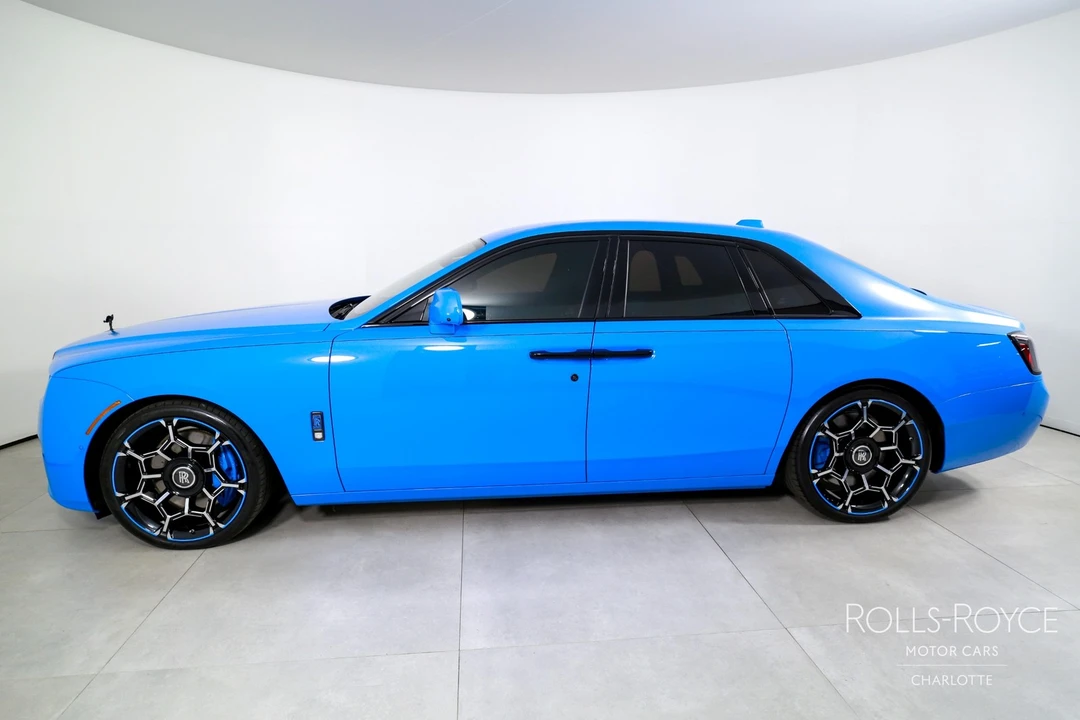 2025 Rolls-Royce Ghost Black Badge 2nd Gen - Image 3 of 12