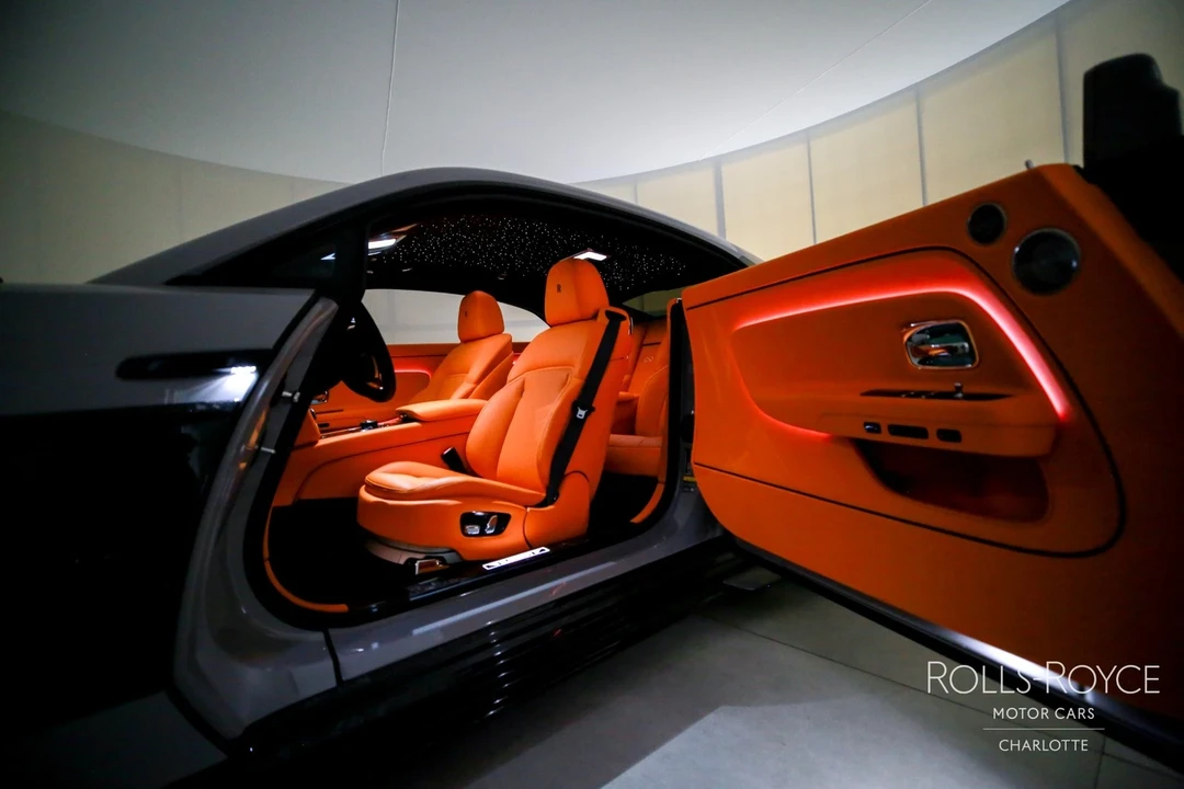 2025 Rolls-Royce Spectre - Image 12 of 21