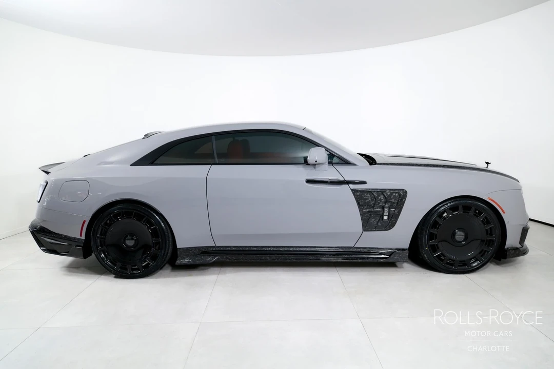 2025 Rolls-Royce Spectre - Image 10 of 21