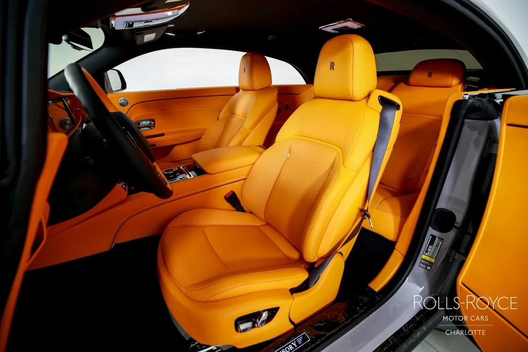 2025 Rolls-Royce Spectre - Image 13 of 21