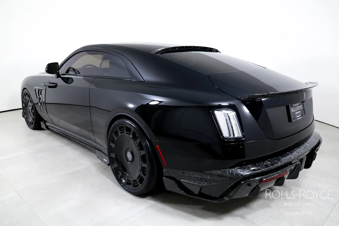2025 Rolls-Royce Spectre - Image 8 of 21