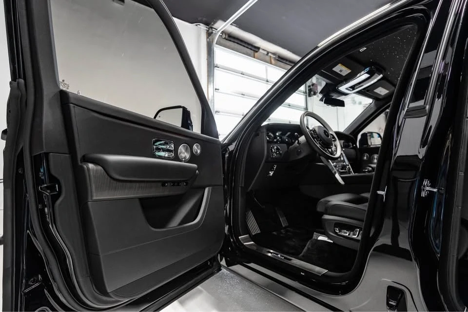 2025 Rolls-Royce Cullinan - Image 6 of 8