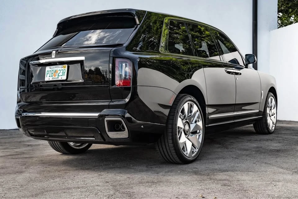2025 Rolls-Royce Cullinan - Image 4 of 8