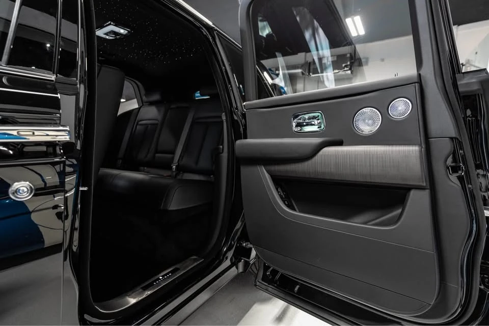 2025 Rolls-Royce Cullinan - Image 7 of 8