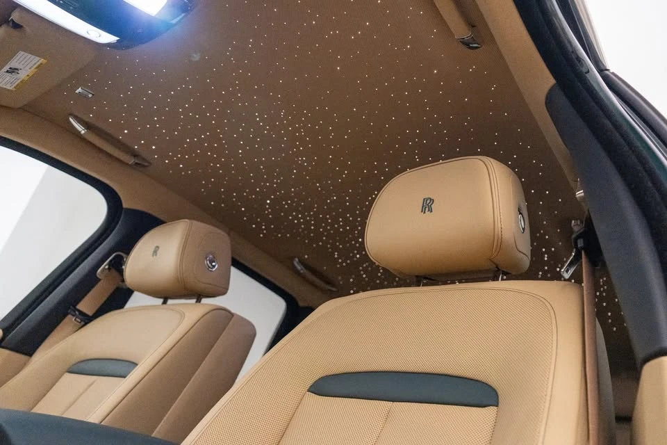 2025 Rolls-Royce Cullinan - Image 14 of 15