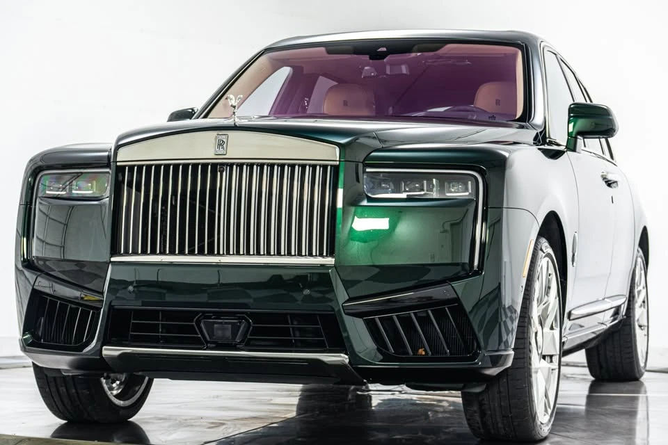 2025 Rolls-Royce Cullinan - Image 4 of 15