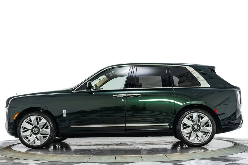 2025 Rolls-Royce Cullinan - Image 5 of 15