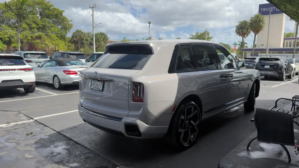 2025 Rolls-Royce Cullinan - Image 4 of 12