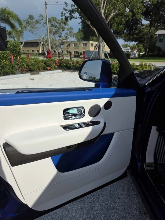 2025 Rolls-Royce Cullinan - Image 11 of 16