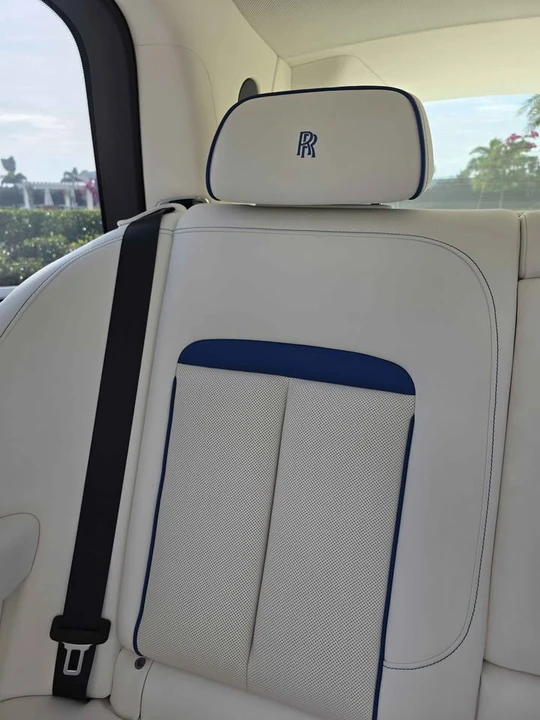 2025 Rolls-Royce Cullinan - Image 16 of 16