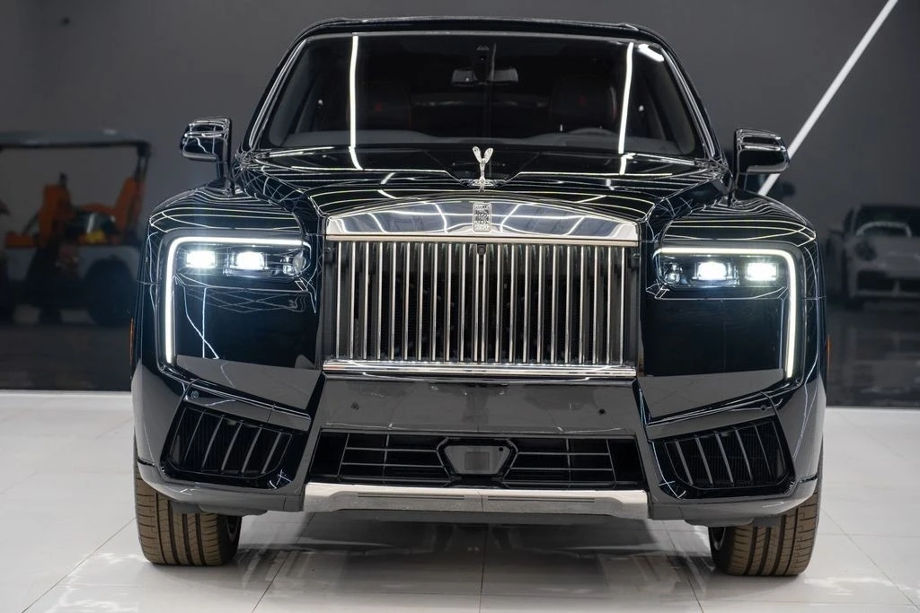 2025 Rolls-Royce Cullinan - Image 2 of 21