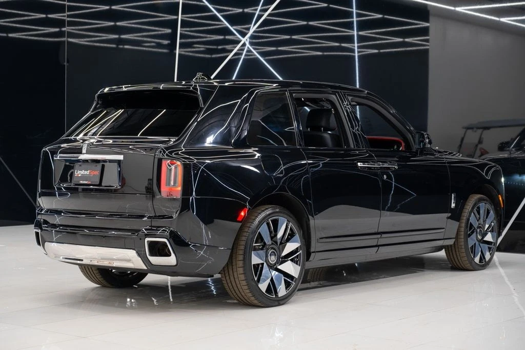 2025 Rolls-Royce Cullinan - Image 14 of 21