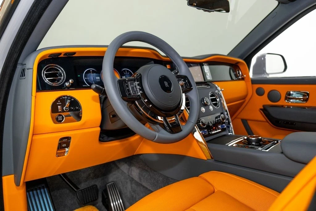 2025 Rolls-Royce Cullinan - Image 17 of 21
