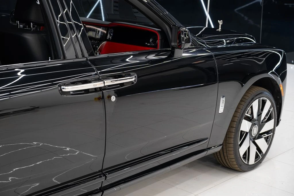 2025 Rolls-Royce Cullinan - Image 10 of 21