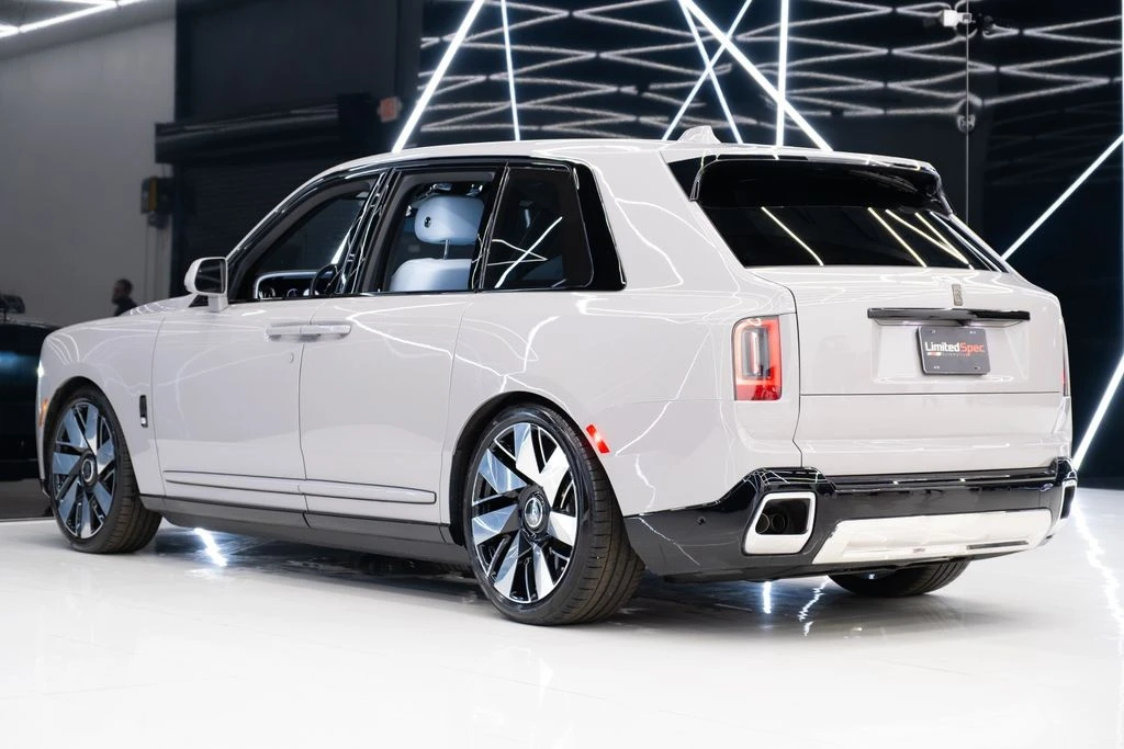 2025 Rolls-Royce Cullinan - Image 10 of 31