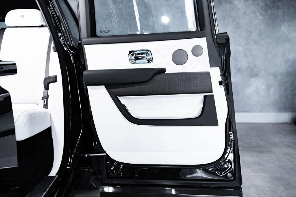 2025 Rolls-Royce Cullinan - Image 21 of 31