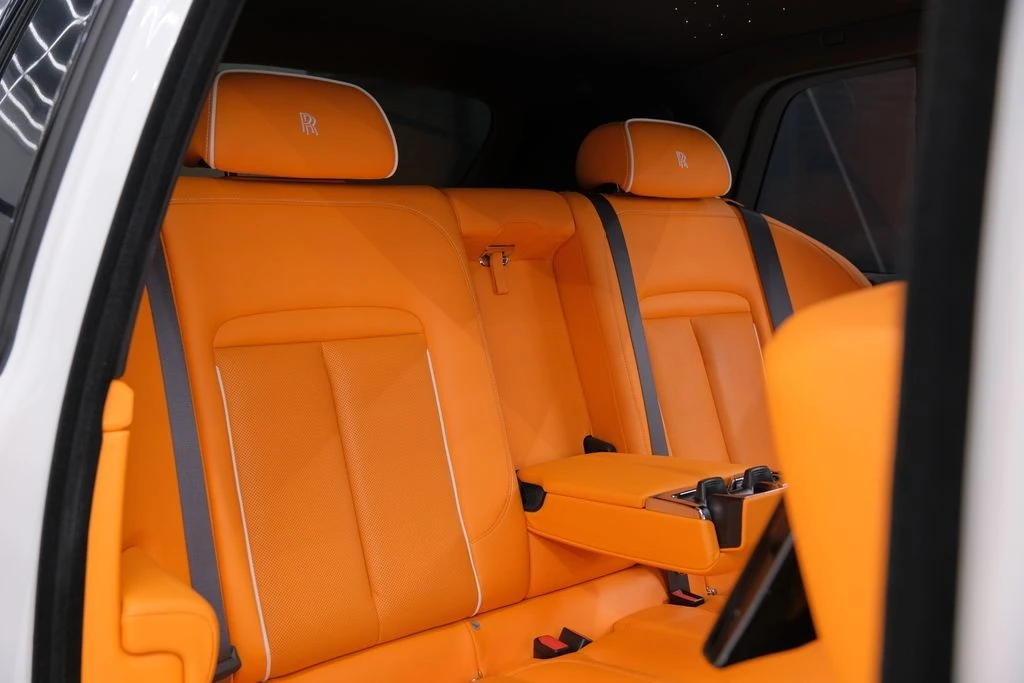 2025 Rolls-Royce Cullinan Black Badge - Image 28 of 31
