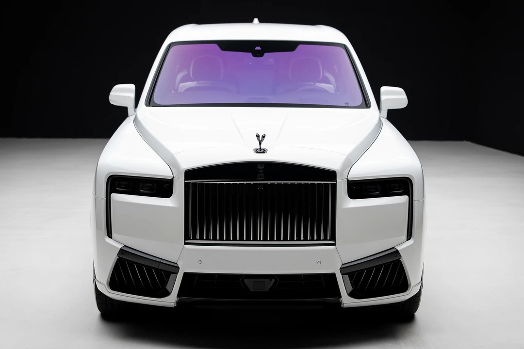 2025 Rolls-Royce Cullinan Black Badge - Image 7 of 31