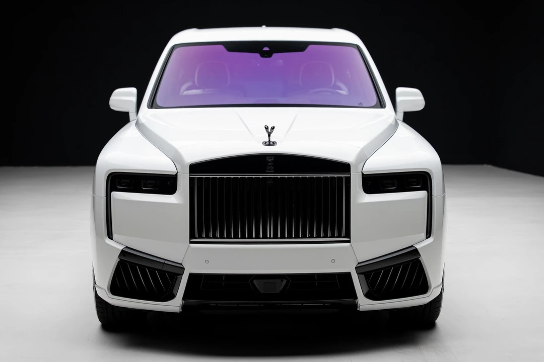 2025 Rolls-Royce Cullinan Black Badge - Image 8 of 31
