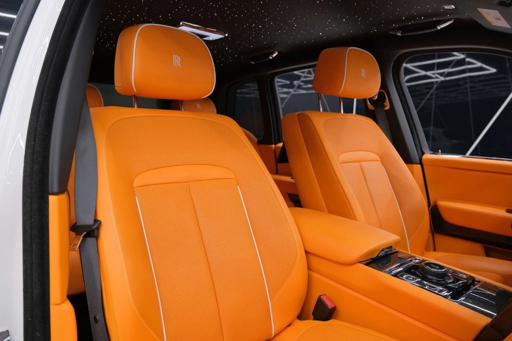 2025 Rolls-Royce Cullinan Black Badge - Image 30 of 31